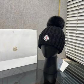 Kapelusz MONCLER