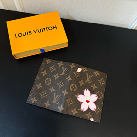 Louis Vuitton LV monogram posiadacz paszportu-3543