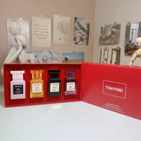 TOMFORD TF średnia próbka czteroczęściowy zestaw perfum-3184