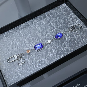 Louis Vuitton LV diament czar łańcuch torebka dekoracja podwójna sprężyna klamra łańcuch wisiec-3659