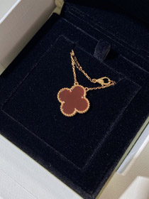 Van Cleef & Arpels cztery liście koniewla złoto czerwona obsidiana szeroki naszyjnik-3790