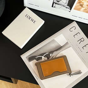 Posiadacz karty Loewe Posiadacz ID-4012